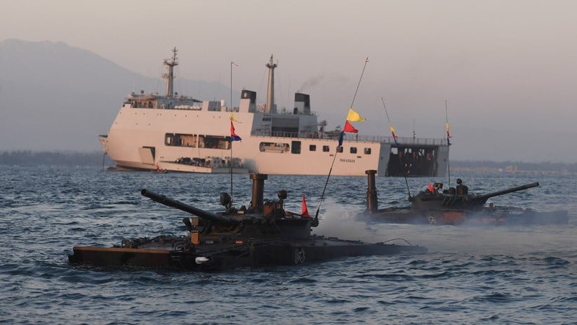 Begini Cara Marinir TNI AL Kuasai Daerah Musuh dengan Roket RM 70 Vampir - Bagian 3