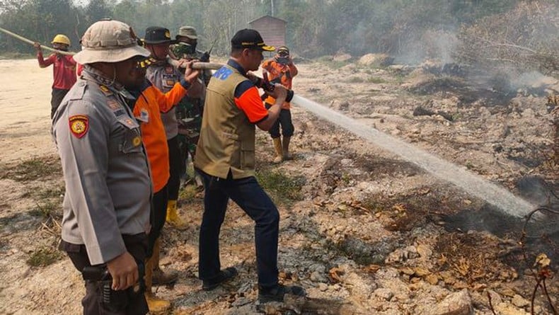 Karhutla di Riau, Kepala BNPB: Titik Api 40 Meter dari Kilang Minyak Pertamina