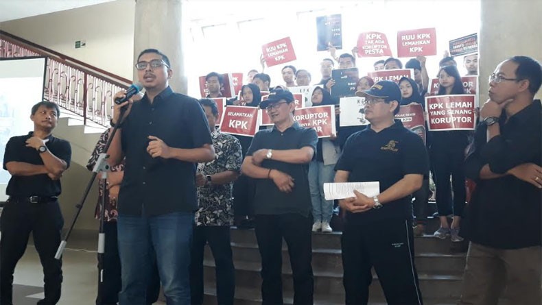 Lawan Koruptor, 2.338 Dosen PTN/PTS di Indonesia Tolak Revisi UU KPK