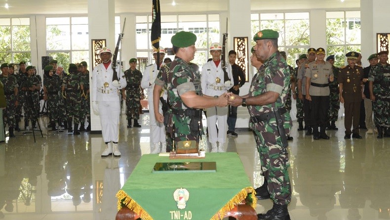Putra Asli Papua, Mayjen TNI Herman Asaribab Jabat Pangdam XVII/Cenderawasih