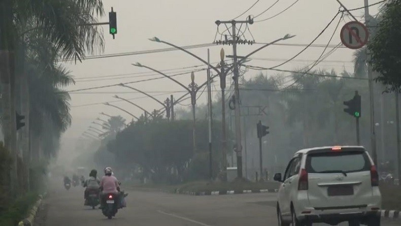 Kabut Asap Kembali Selimuti Palangkaraya Meski Sudah Diguyur Hujan