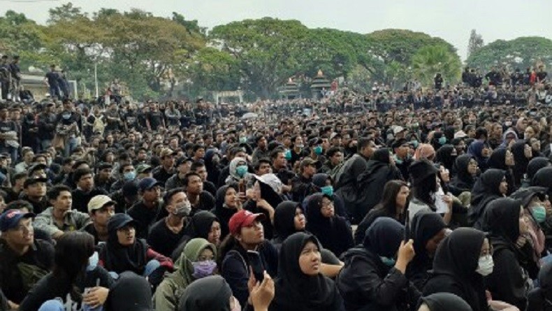 Aksi Lanjutan 26 September, Kapolda Jatim: Silakan Demo Tapi Jangan Anarkistis