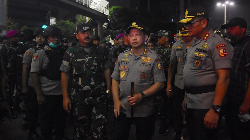 Panglima TNI dan Kapolri Cek Lokasi Kericuhan di Perempatan Slipi - Bagian 1