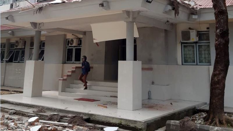 Update Gempa Ambon M 6,8: 15 Bangunan dan Jalan Rusak, Ini Daftarnya