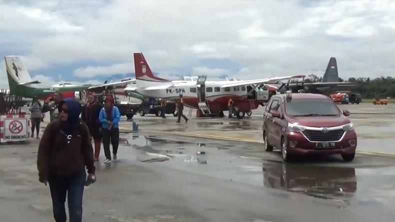 Satgas Covid-19 Mimika Berlakukan Rapid Test Bagi Semua Penumpang Pesawat