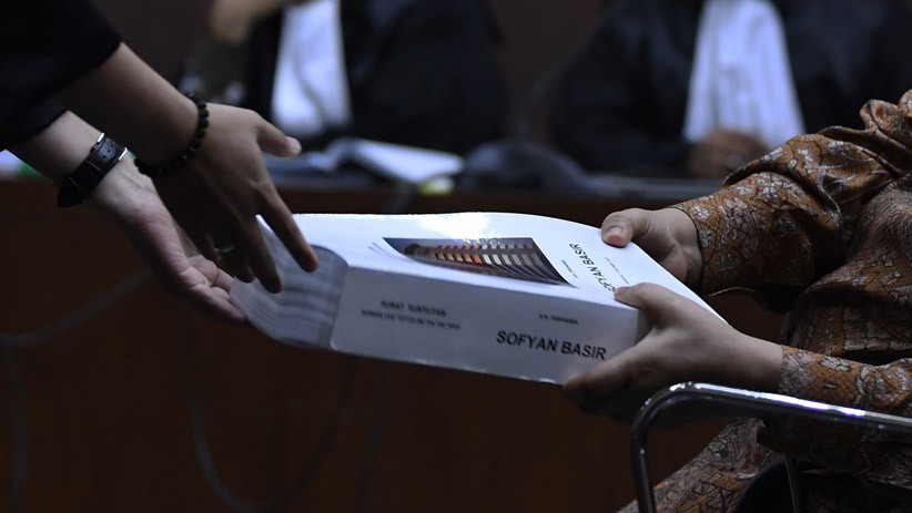 Kasus Suap PLTU Riau-1, Sofyan Basir Dituntut 5 Tahun Penjara - Bagian 3