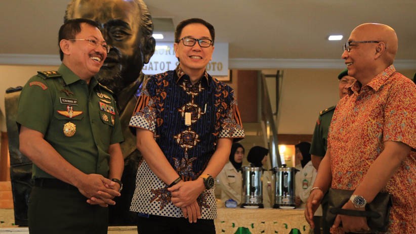 Astra Serahkan 5 HIACE untuk Pelayanan Kesehatan RSPAD Gatot Soebroto - Bagian 4