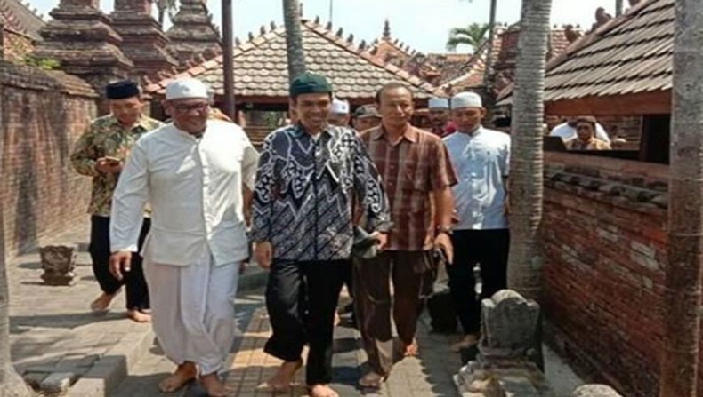 Ustaz Abdul Somad Ditolak di UGM, Takmir Masjid: Kami Tidak Membatalkan Acara Itu