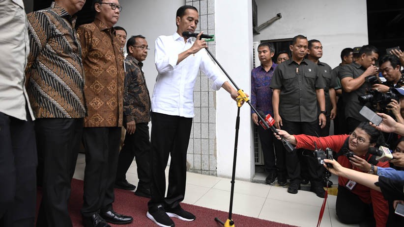 Ditusuk Orang Tak Dikenal, Wiranto Dirawat di RSPAD Gatot Soebroto - Bagian 3