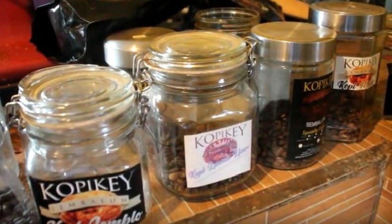 Nikmati Kopikey di Alam Terbuka dengan Pemandangan Gunung Rinjani di Sembalun Lombok Timur