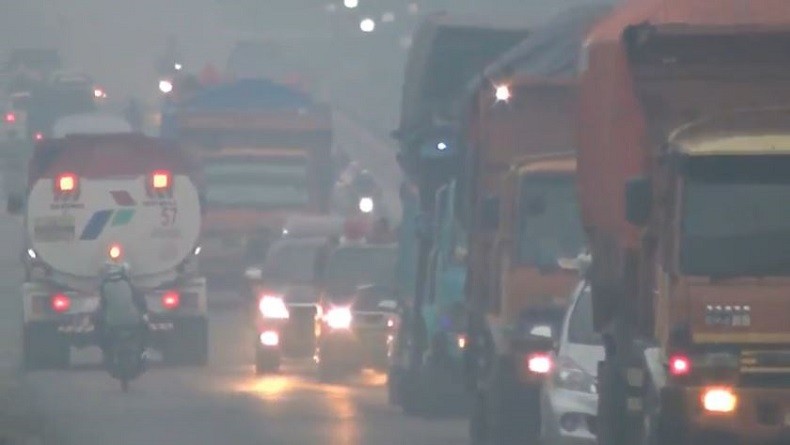 Kabut Asap Kepung Dhamasraya Sumbar, Warga Diimbau Pakai Masker