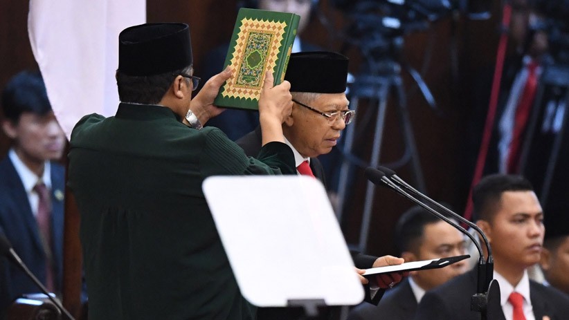 Momen Jokowi-Ma'ruf Amin Ucap Sumpah Jabatan sebagai Presiden dan Wakil Presiden - Bagian 2