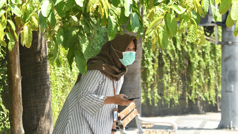 Suhu Panas di Indonesia Mencapai 37 Derajat, BMKG Prediksi hingga 1 Minggu - Bagian 1