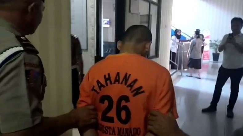 Siswa SMK yang Tikam Guru hingga Tewas Gara-Gara Ditegur Ditahan Polresta Manado