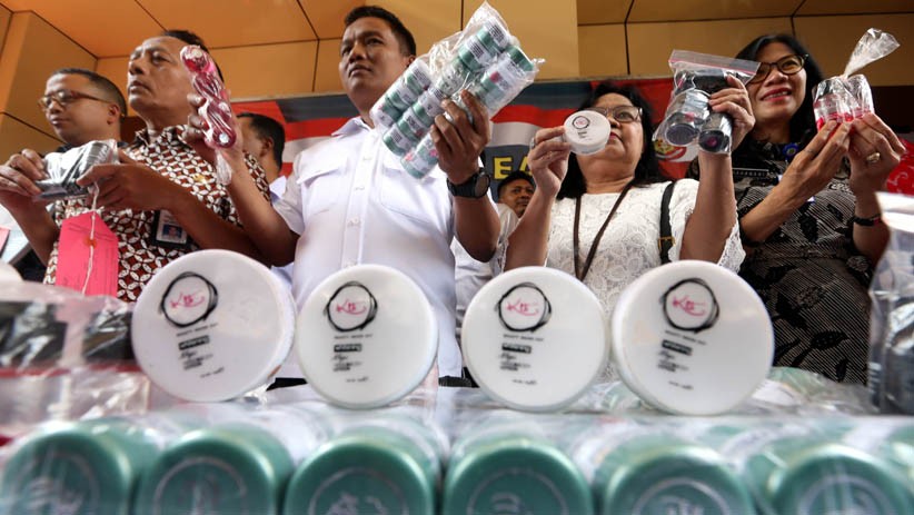 Ditreskrimsus Polda Jatim Ungkap Kasus Peredaran Kosmetik Ilegal