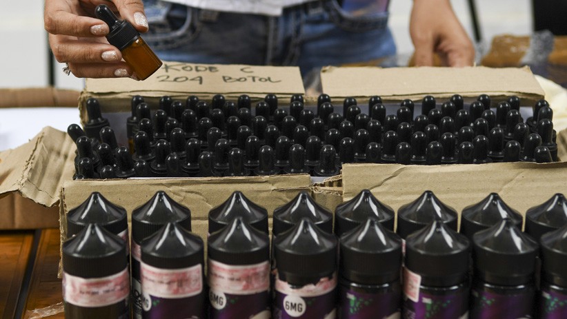 Penampakan Cairan Vape Mengandung Tembakau Gorila Disita Polisi - Bagian 1