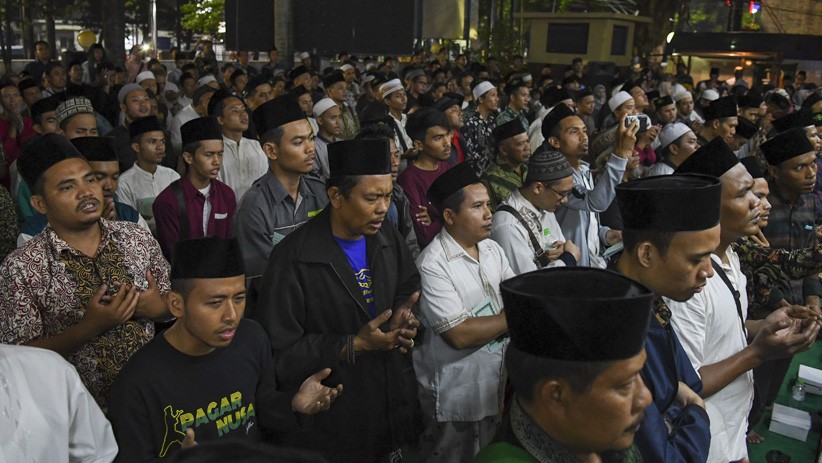 Ratusan Warga NU Ikuti Istigasah untuk Indonesia Aman dan Damai - Bagian 2