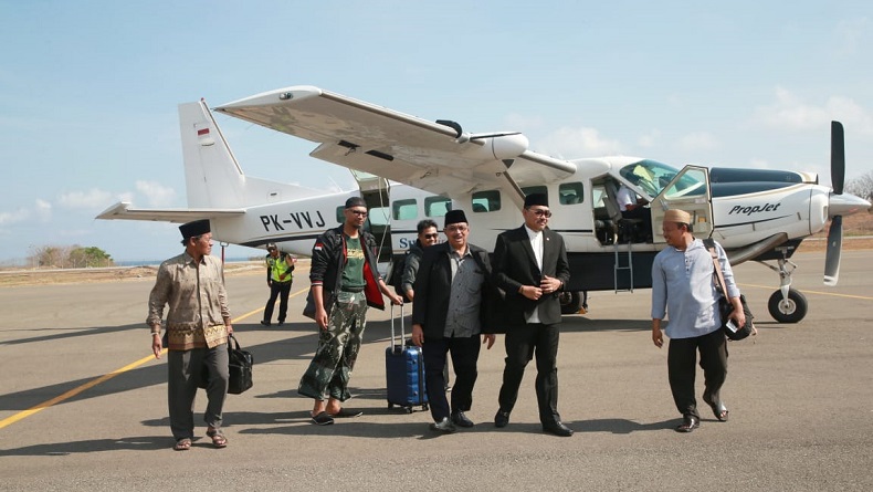 Dongkrak Potensi Wisata, Bandara Harun Thohir Bawean Perlu Perpanjangan Runway