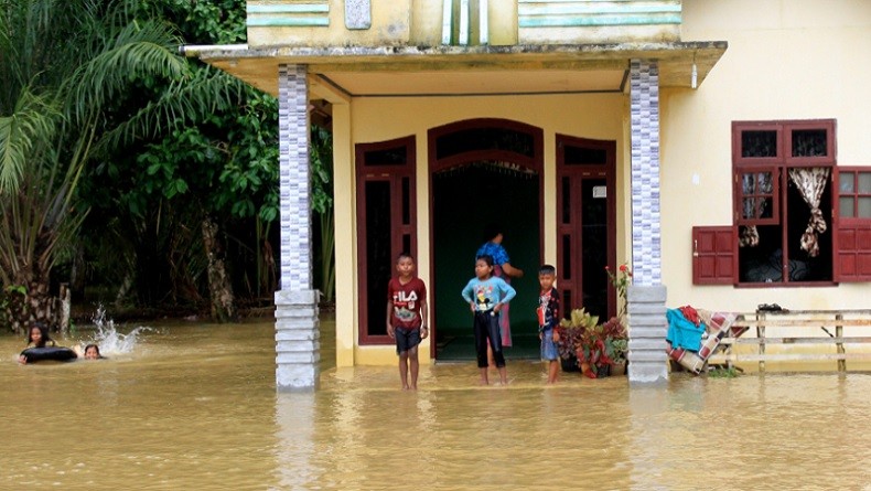 Banjir Terjang Bukittinggi, 20 Rumah Terendam Air