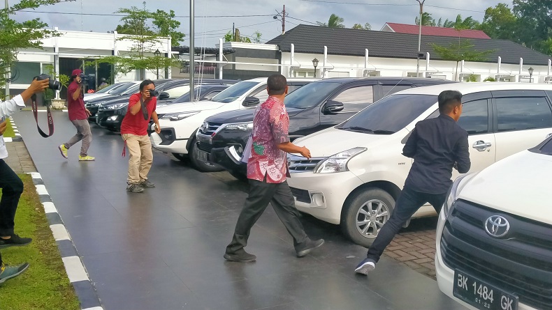Usai Diperiksa KPK, 5 Kepala Dinas di Pemkot Medan Kucing-kucingan dengan Wartawan