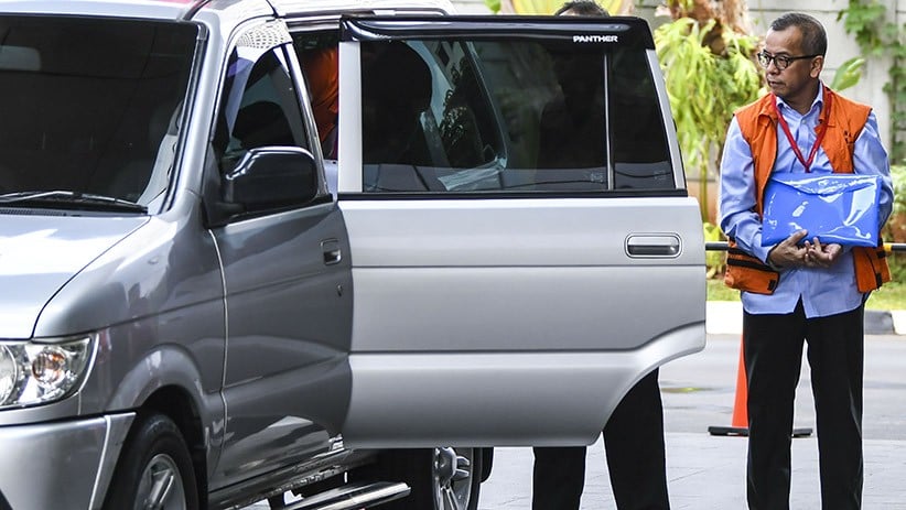 Emirsyah Satar Diperiksa KPK sebagai Tersangka Kasus Suap Pengadaan Pesawat - Bagian 2