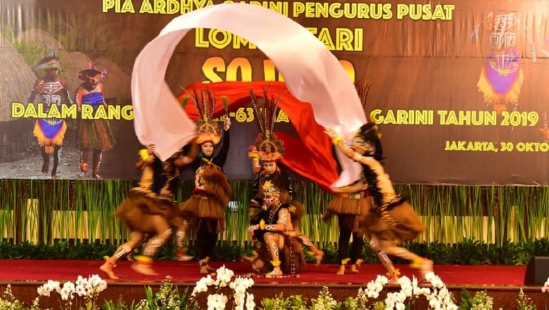 Semarak Lomba Tari Sajojo Papua Meriahkan HUT ke 63 Pia 