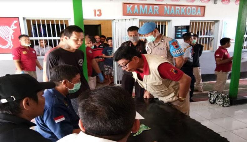 Razia Rutan Rowobelang Batang, Polisi Tes Urine Puluhan Napi Narkoba
