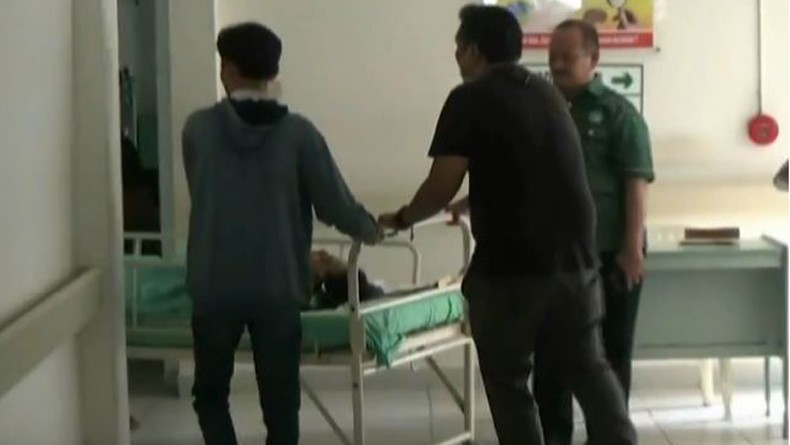 Driver Taksi Online di Palembang Kritis Ditusuk Penumpang, Ada 23 Luka Tikaman