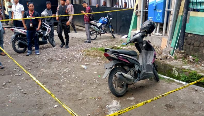 Detik-Detik Menegangkan saat Tim Jibom Geledah Motor Terduga Bom Bunuh Diri di Polrestabes Medan