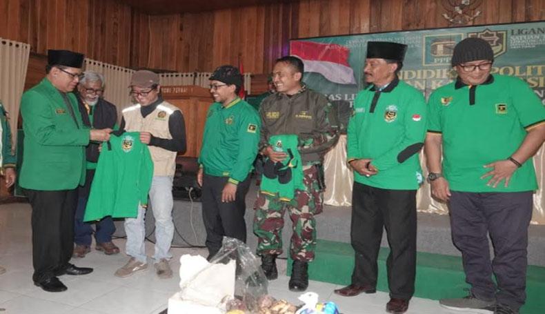 title PPP Jatim Bentuk Satgas Lingkungan dan Tanggap Bencana PPP Jatim Bentuk Satgas Lingkungan dan Tanggap Bencana