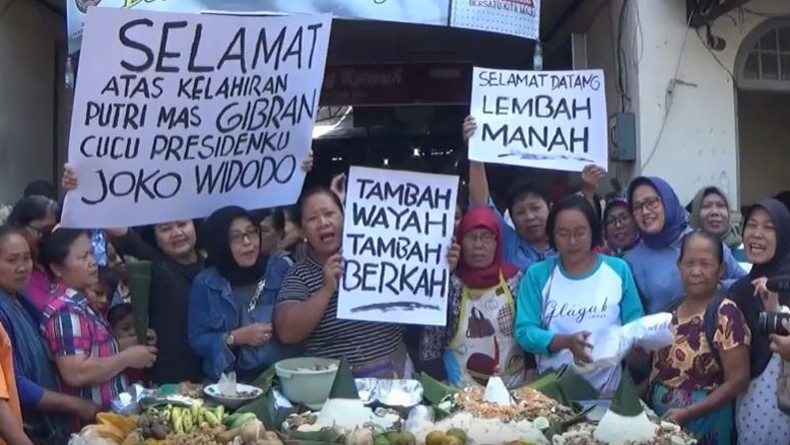 Antusias Warga Pasar Gede Solo Gelar Bancakan Sambut Kelahiran La Lembah Manah