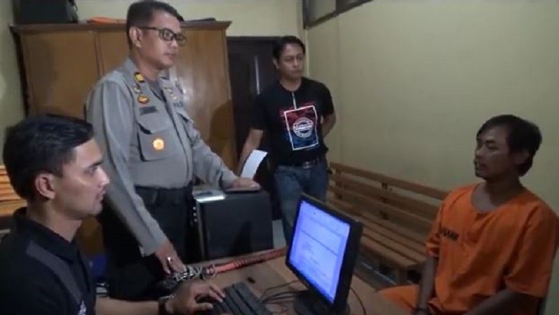 Sakit Hati Ibunya Dianiaya, Pria Bacok Kakek di Bandung Barat