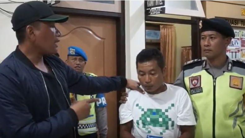 Cerai dengan Istri, Ayah Bejat di Blitar Setubuhi Anak Kandung sejak SD hingga SMP