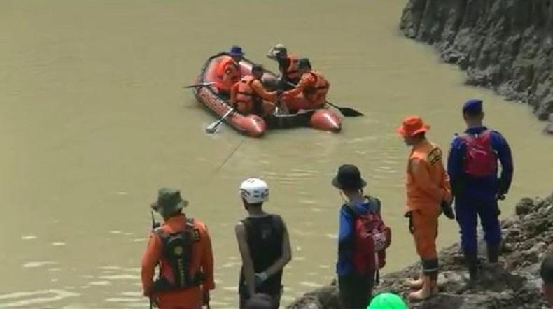 Penambang Tertimbun Pasir di Cianjur Belum Ditemukan Hingga Hari ke-4 Pencarian