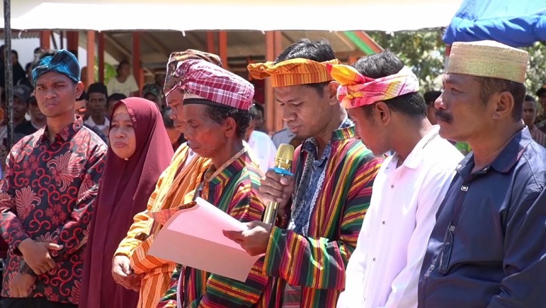 Sempat Bakar-bakaran Rumah, Warga 2 Desa di Buton yang Berkonflik Sepakat Berdamai