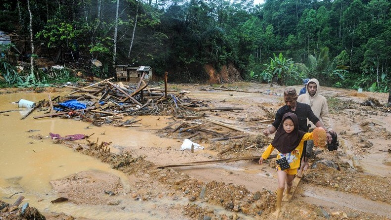 Banjir Bandang dan Longsor di Lebak Banten, Kerugian Capai Rp16,8 Miliar