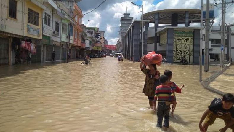 Banjir Tebingtinggi, BMKG Sebut Curah Hujan Masih Tinggi hingga 3 Hari ke Depan
