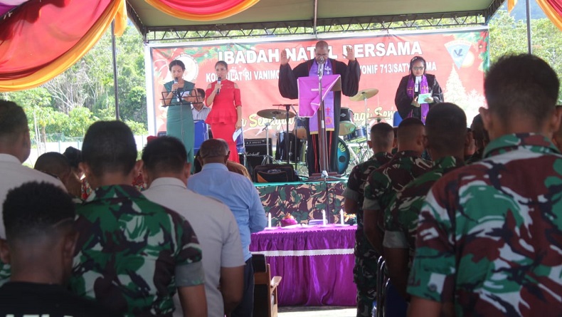 Satgas Pamtas dan Konsulat RI di Vanimo Gelar Natal Bersama di Perbatasan RI-PNG