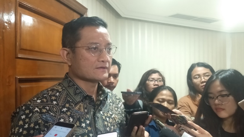 Kasus Keraton Agung Sejagat, Juliari Batubara: Jangan Tergiur Kaya Mendadak