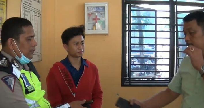 Ngaku Anak Jenderal, Mahasiswa Ini Ancam Pengendara Lain Pakai Pisau