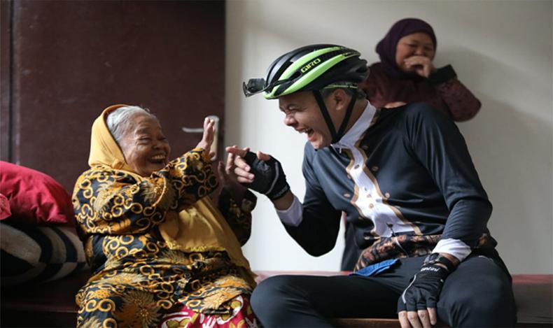 Hari Ibu, Ngasipah Terkejut Dapat Ucapan Spesial dari Ganjar Pranowo