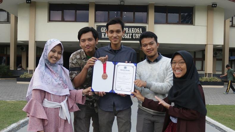 Aplikasi 'Tuker Sampah' Mahasiswa UNS Raih Medali Perunggu AI-JAM Japan 2019