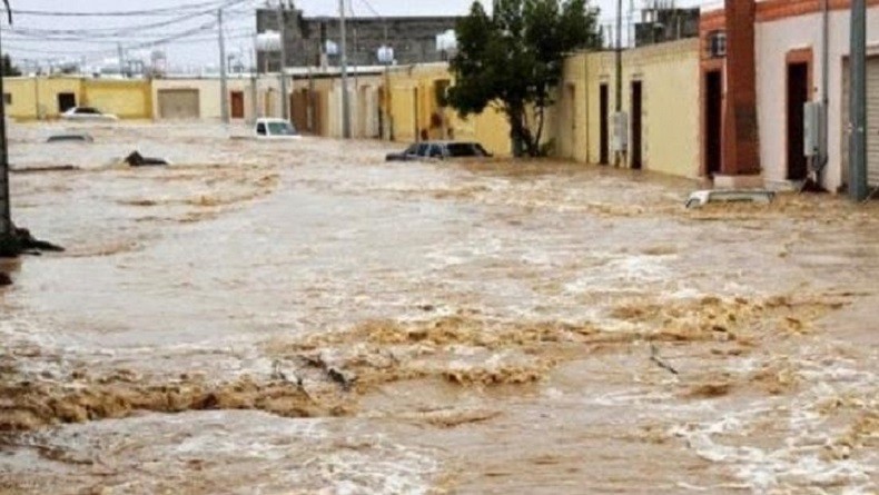 Sungai di Lahat Meluap, Jembatan Putus dan 7 Rumah Warga Hanyut