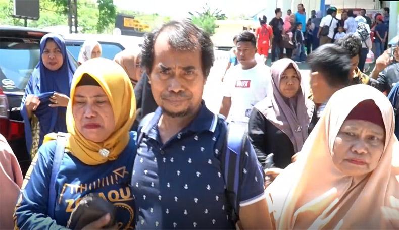 2 WNI Sandera Abu Sayyaf Kembali Berkumpul Keluarga di Baubau, Samiun: Saya Senang, tapi Sedih