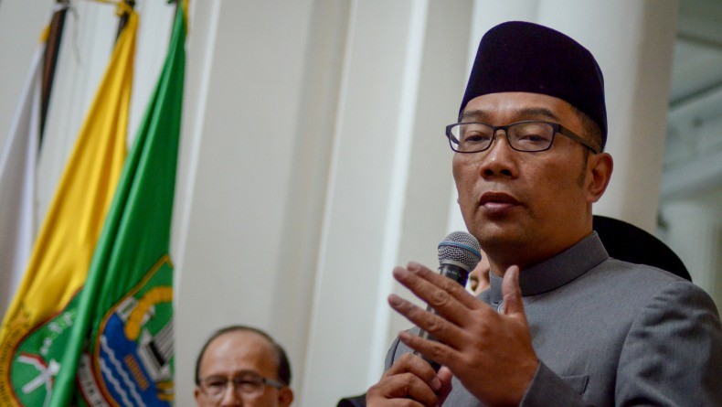 Imam dan Khatib Salat Id Sopirnya, Ridwan Kamil: Nasihat Bisa Datang dari Mana Saja
