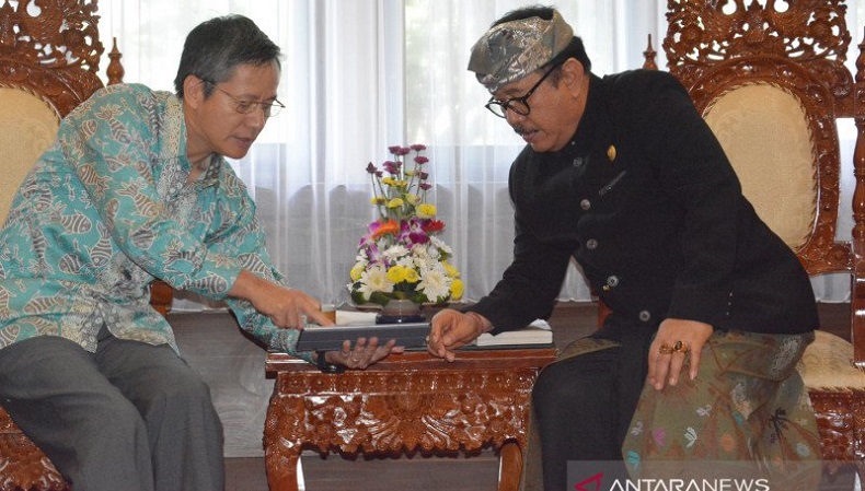 title Wagub Cok Ace Berharap Bali-Vietnam Makin Mesra di Bidang Pariwisata Wagub Cok Ace Berharap Bali-Vietnam Makin Mesra di Bidang Pariwisata