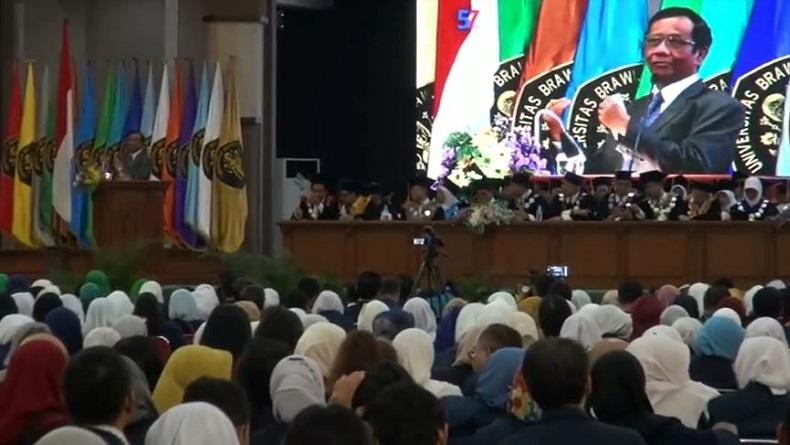 Menko Polhukam Mahfud MD:  Tak Ada Negosiasi dengan China di Natuna, Usir Kapal Mereka