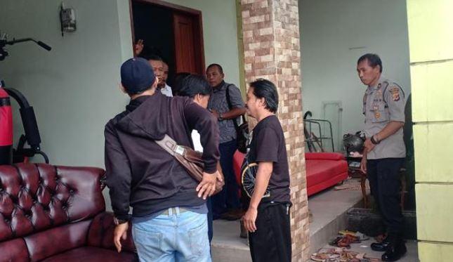 Selidiki Kematian Lina, Polisi Bawa Rekaman CCTV dan Sejumlah Barang Bukti