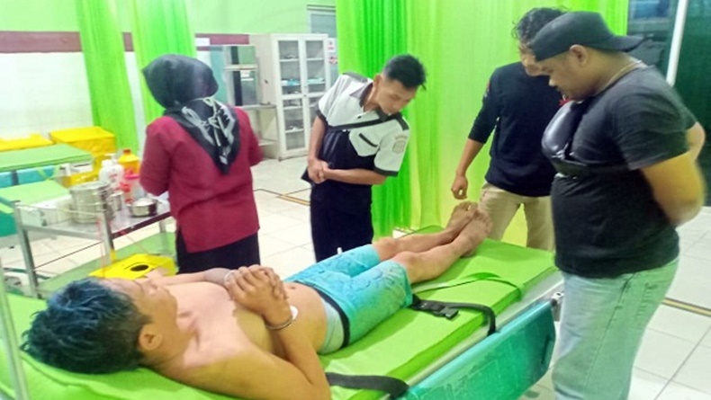 Nekat Maling Motor, Anak Punk di Palembang Meringis Ditembak Polisi