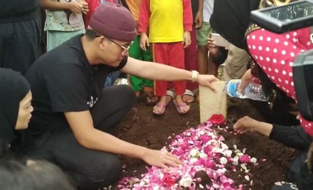 Keluarga Sepakat Makamkan Lina Mantan Istri Sule di TPU Nagrog Bandung